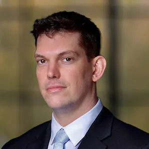Aaron Dunn Litigation Lawyer