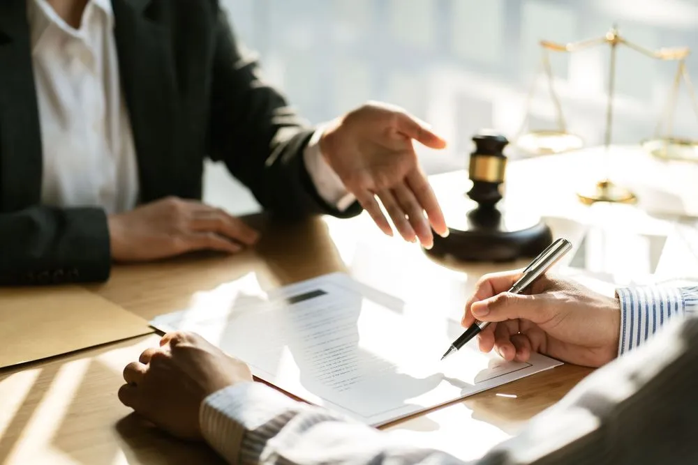 Gold Legal Lawyer Reviews and Ratings