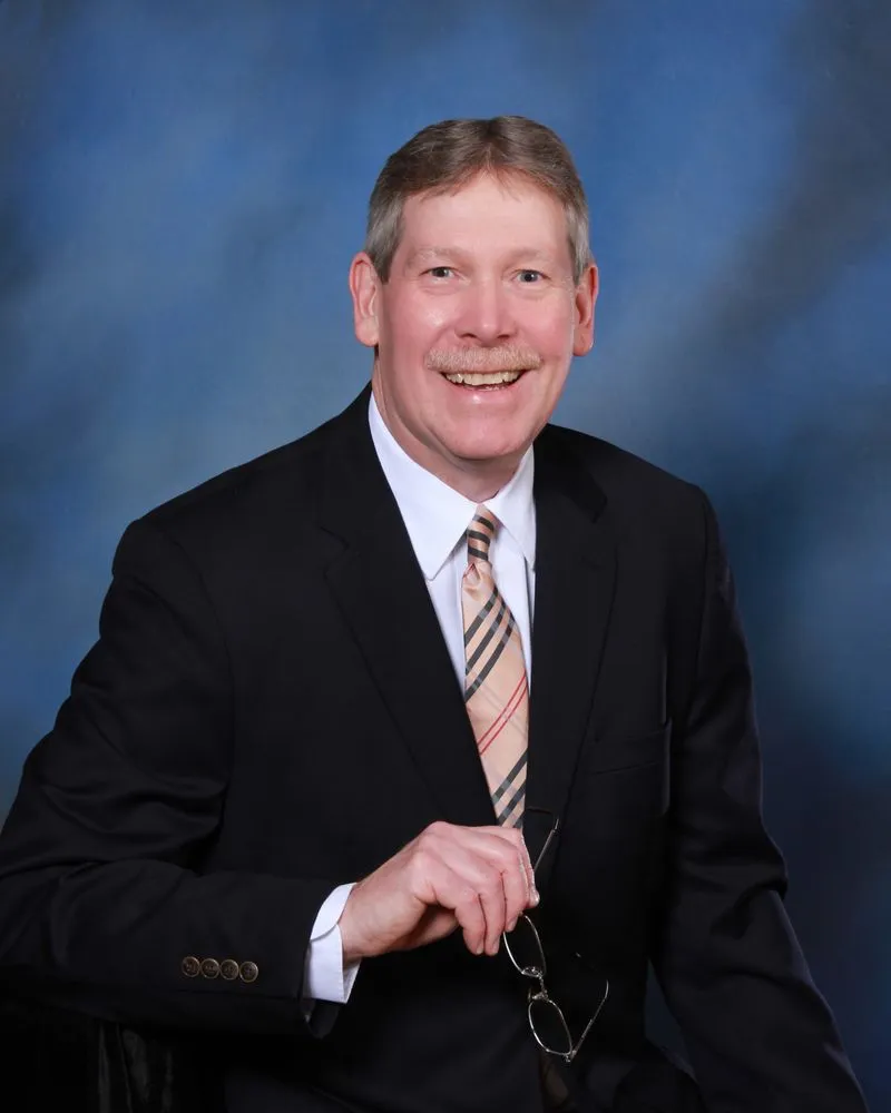 Michael T Burns - Mike Burns Law Lawyer Reviews and Ratings