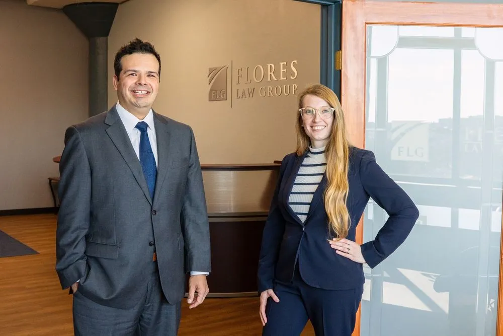Flores Law Group Lawyer Reviews and Ratings
